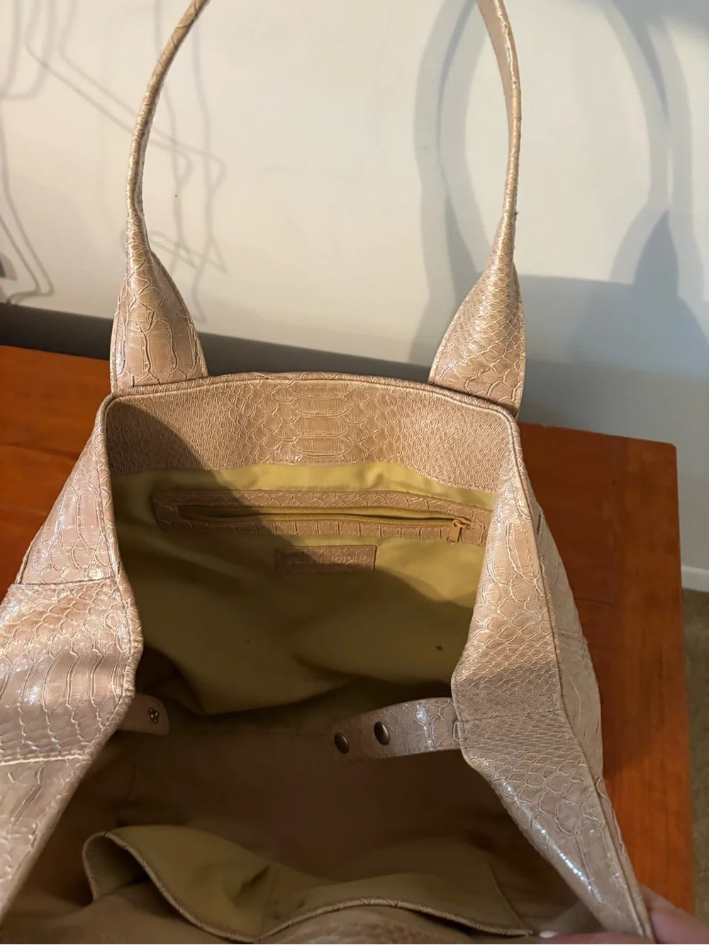 Tan Faux Snakeskin Oversized Hobo Shoulder Bag Y2K vegan leather